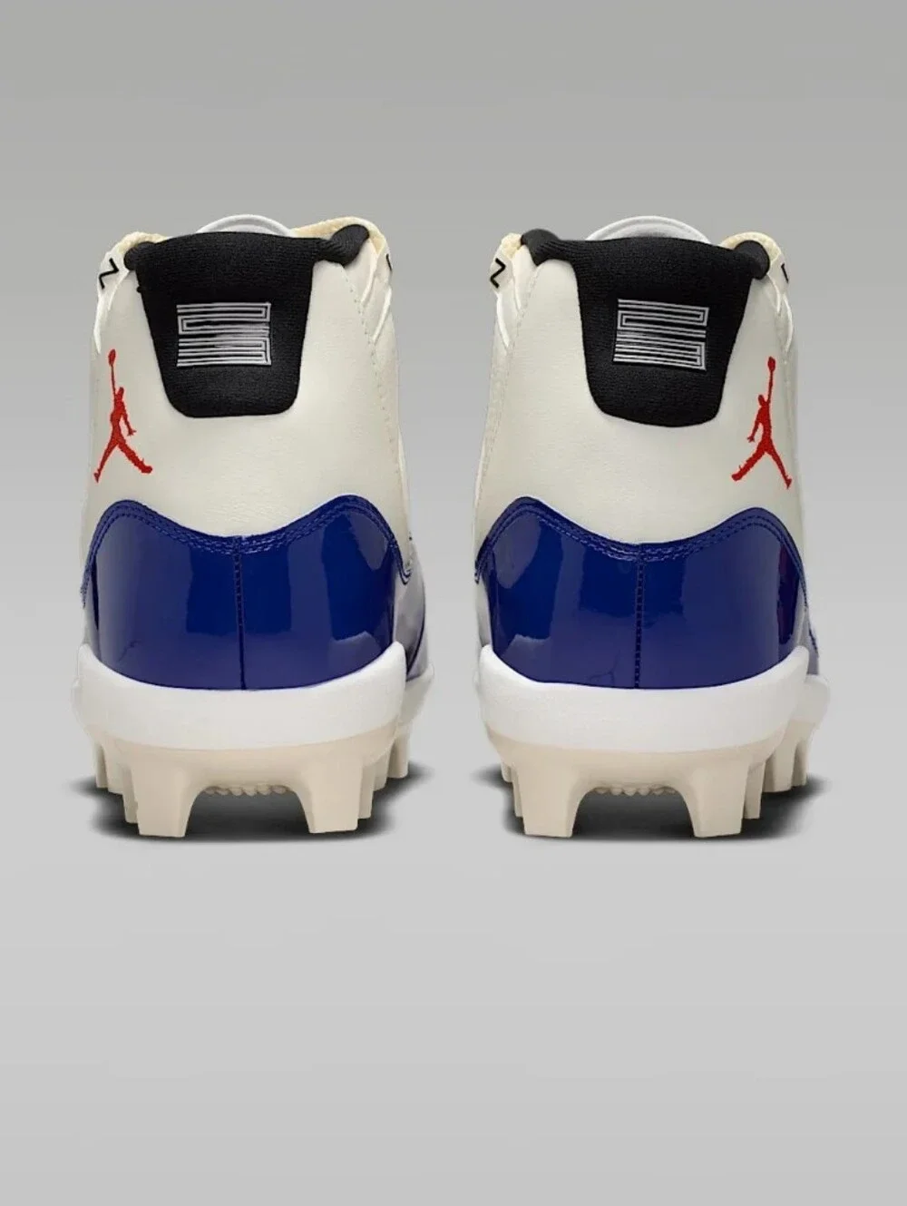 Air Jordan 11 Men's Cleats